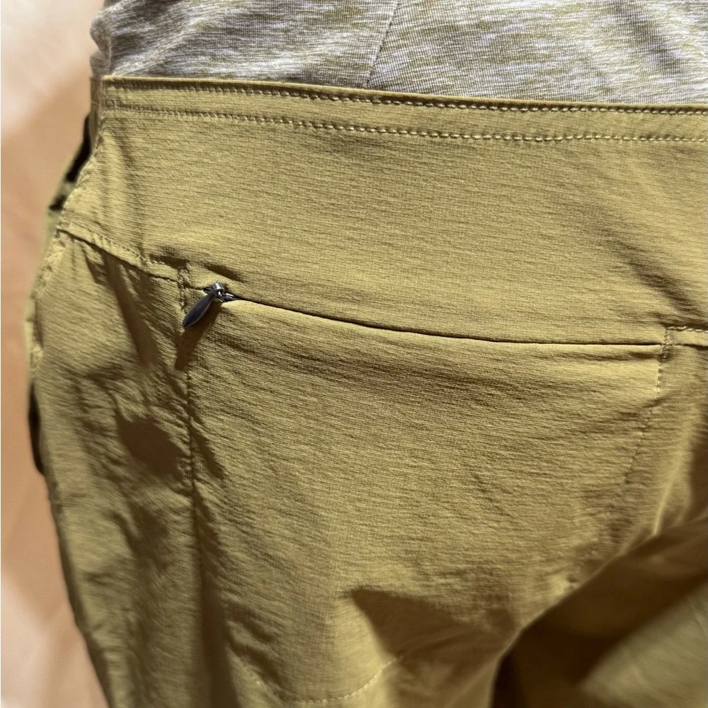 NWOT Duluth Hiking shorts size 6 - Picture 3 of 6